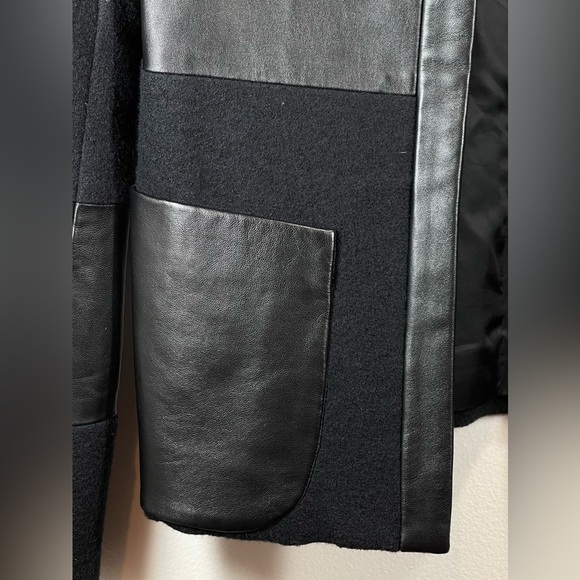 NWOT L’Agence Women’s Harper Leather and Wool Contrast Blazer in Black Size 2 - Picture 11 of 16
